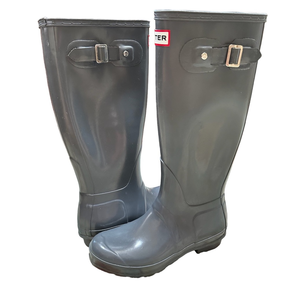 Gently Worn gray Hunter (Original) Gloss Tall rain boots size 7